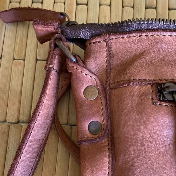 Harbour 2nd Brown "VERA" Leather Crossbody Bag in Cognac - Picture 9 of 10